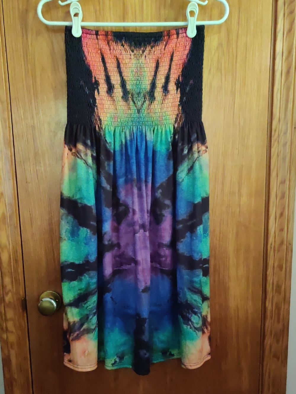 Colorful Tie-Dye Strapless Midi Dress